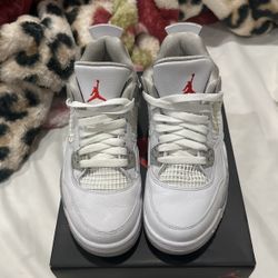 Jordan 4 Retro (2021)