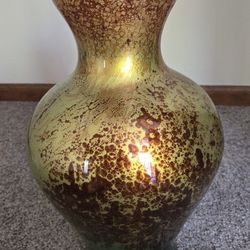 Speckled brown and gold glass vase.   holmdel. 14 tall x 8w
