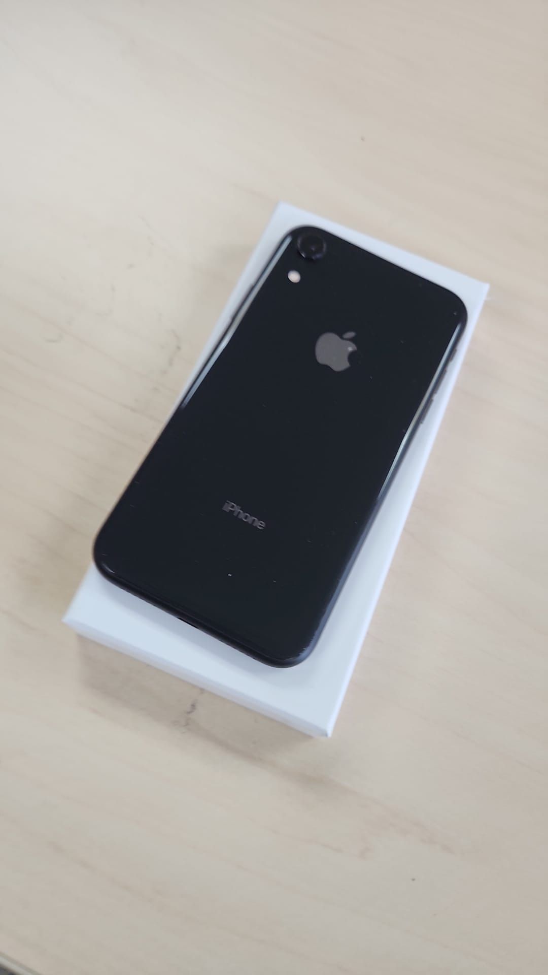 🟩 iPhone XR 🟩.64gb 🟩unlock any sim