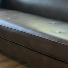 Sofa 7 1/2 Foot No Smoke No Animals 