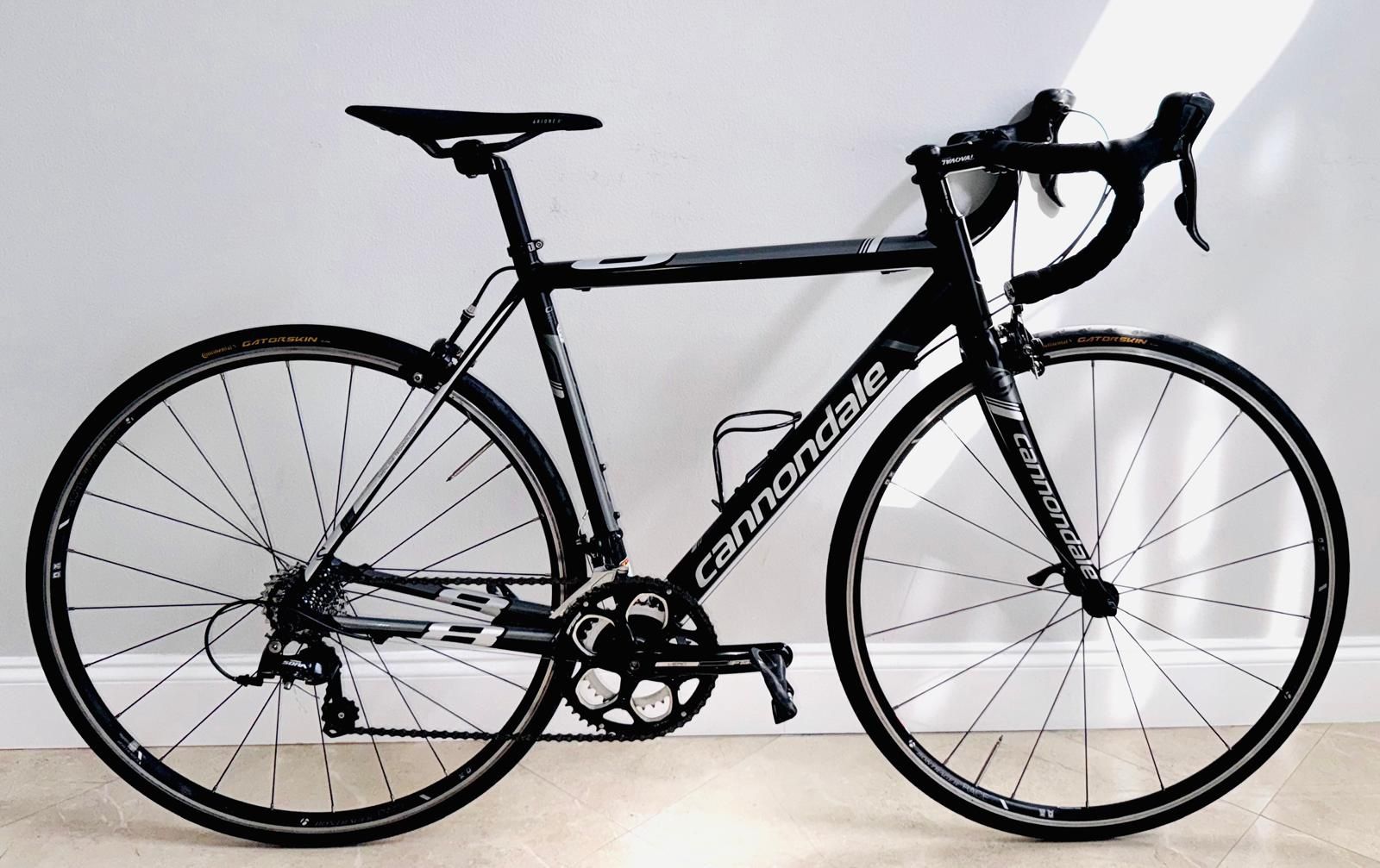 51cm Cannondale CAAD8 Road Bike 700c Shimano Sora