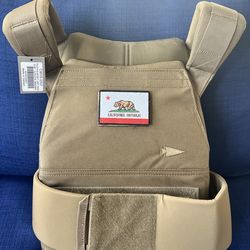 Brand New GoRuck Weight Vest w/20lbs Plates