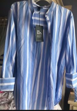 NEW Small Blue/White Shirt Women’s  SALE  $10 🎈