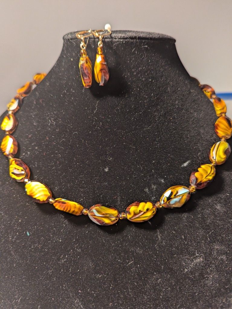 Tiger Glass Necklace with Matching Earrings