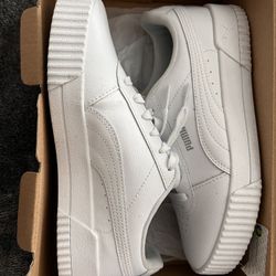 Women’s Puma Sneakers