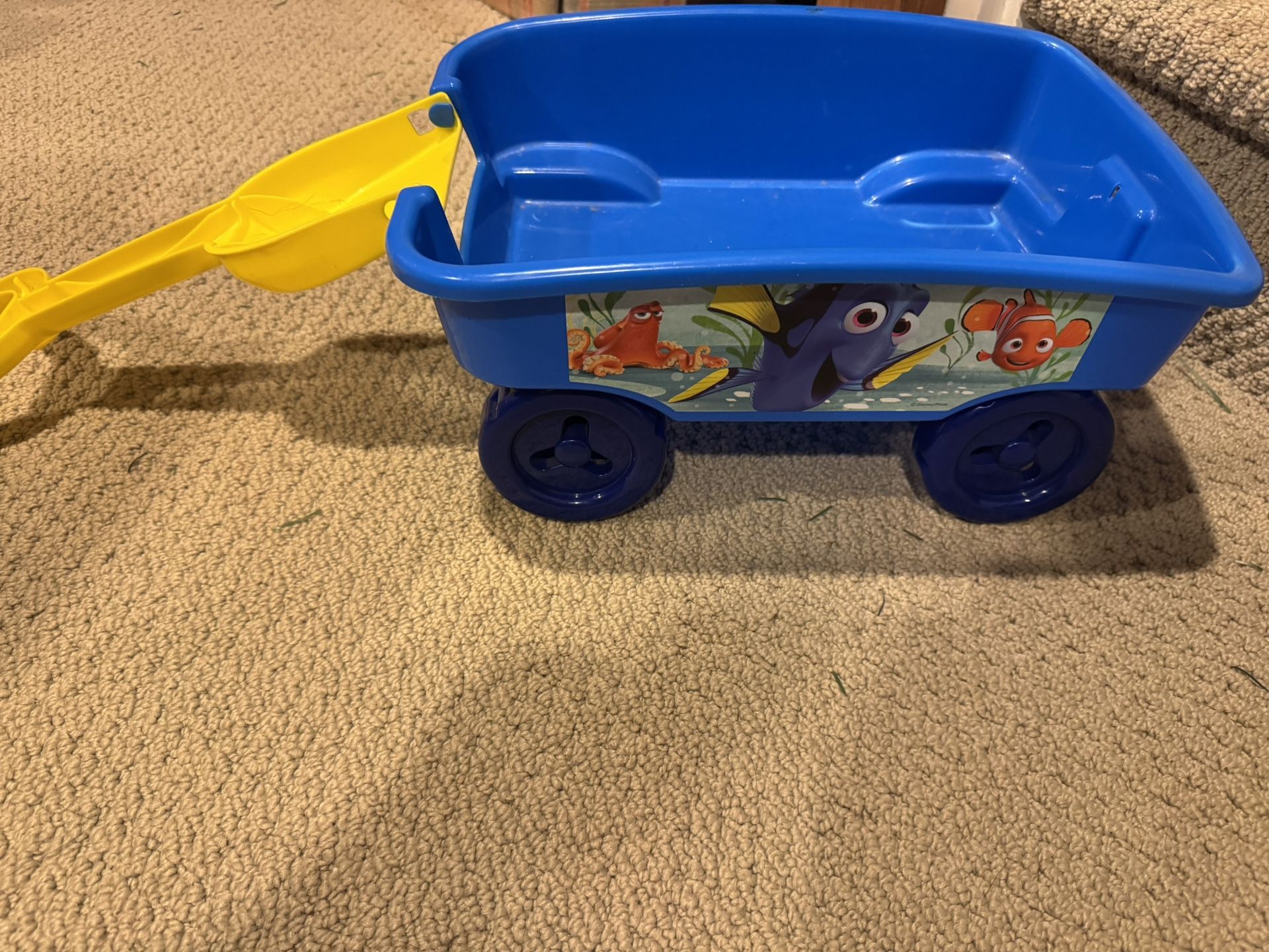 Finding Dory Toy Wagon