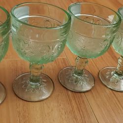 Indiana Tiara Chantilly Green Glasses