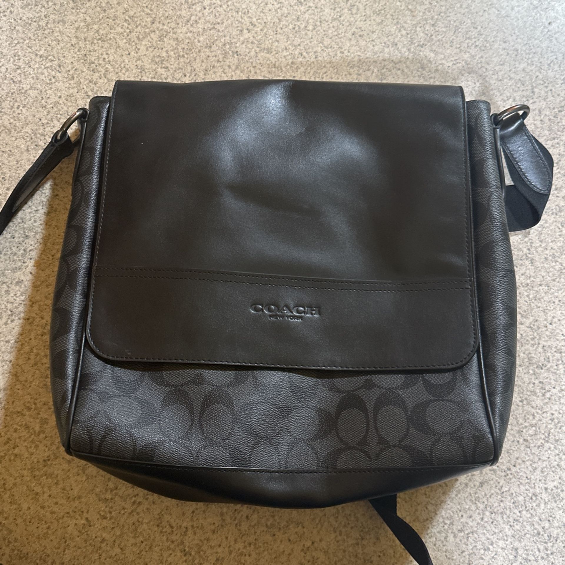Coach Messenger Bag