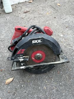 Skil 13-amp 7-1/4-inch corded circular saw
