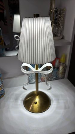 Bow Lamp / Lamp Coquette Bow