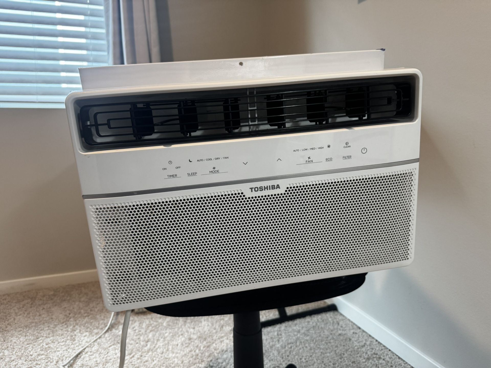 Window AC  6000 BTU 
