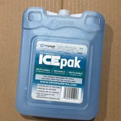 Icepak “The Canadian Chill” Reusable Ice Pack – Compact Size!