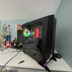 Custom Gaming PC (500GB SSD, 1TB HDD, AMD Ryzen 9 5900X, RX 580, 3.4 GHz, 32GB)