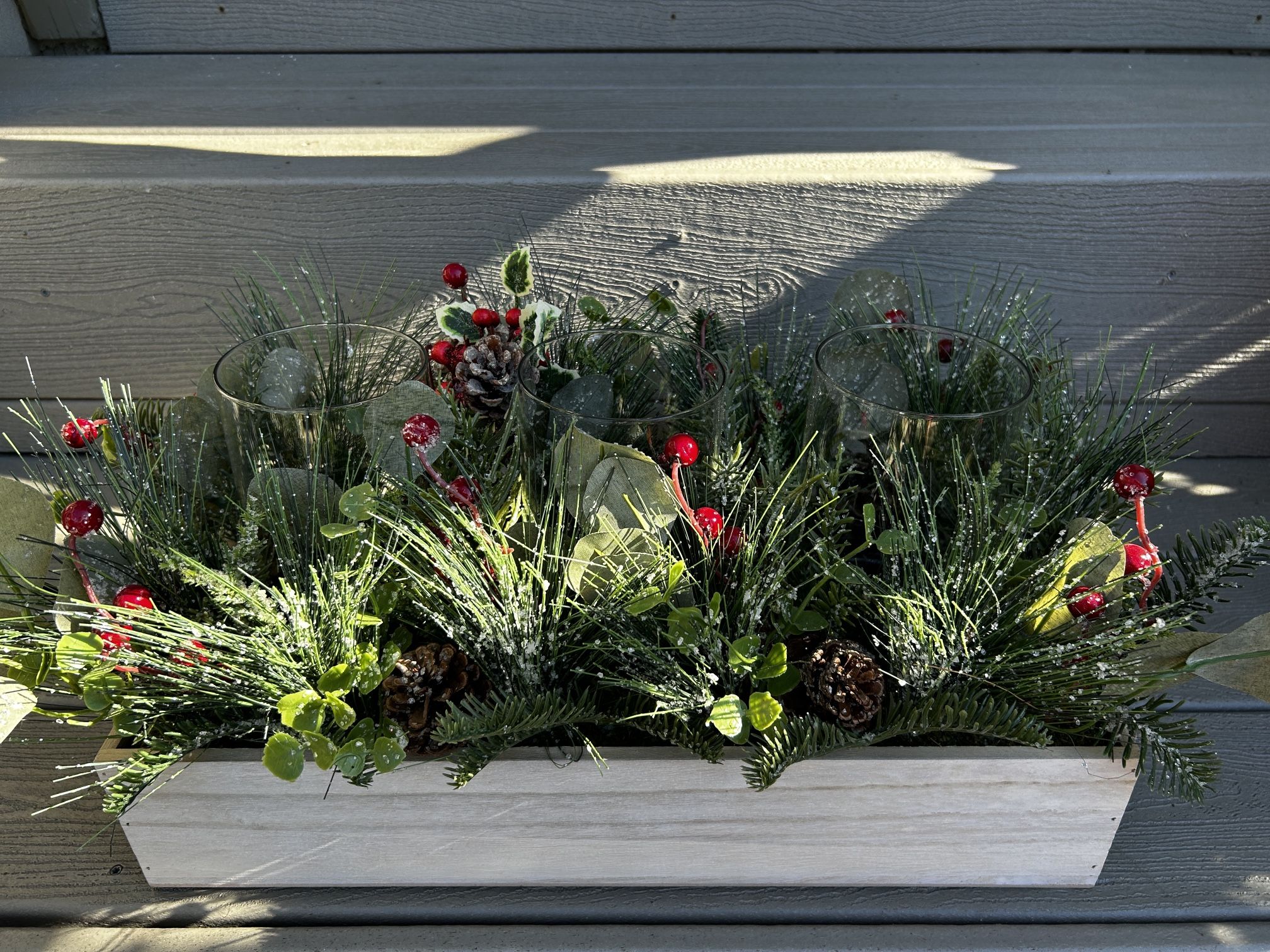 19x10”Hx12W Centerpiece with 3 candle holders 6x4”