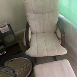 Rocking Chair 