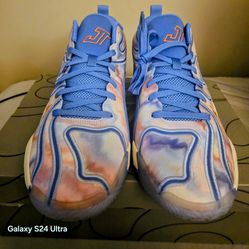 BRAND NEW NEVER WORN MEN'S SIZE 14 JORDAN TATUM 3