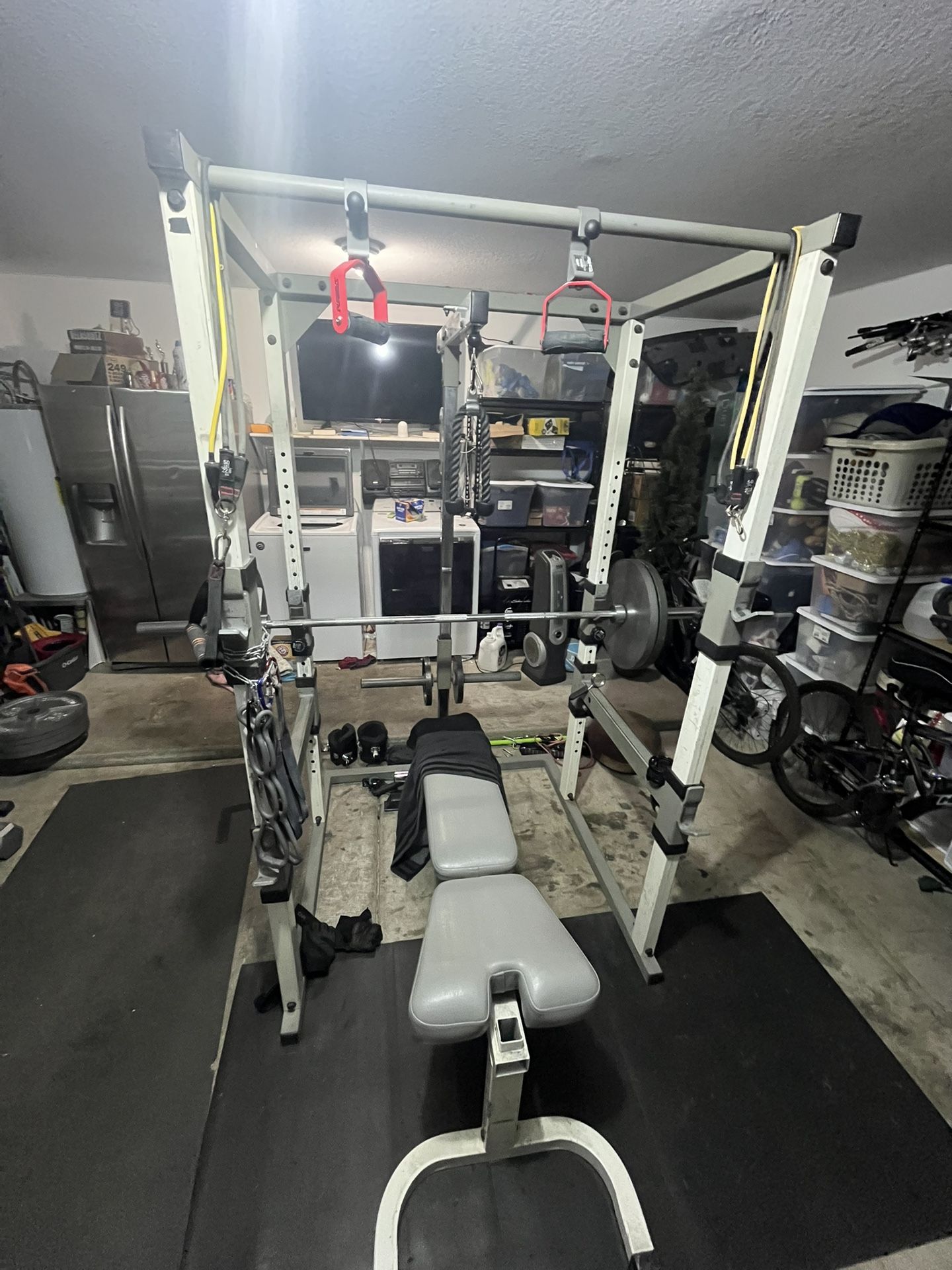 Squat Power Rack With Cable Pulley