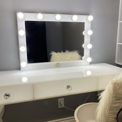 Acrylic Vanity Mirror ✨📸