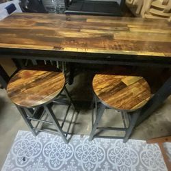Iron Leg Table & 2 Stool Set – Clean & Sturdy!