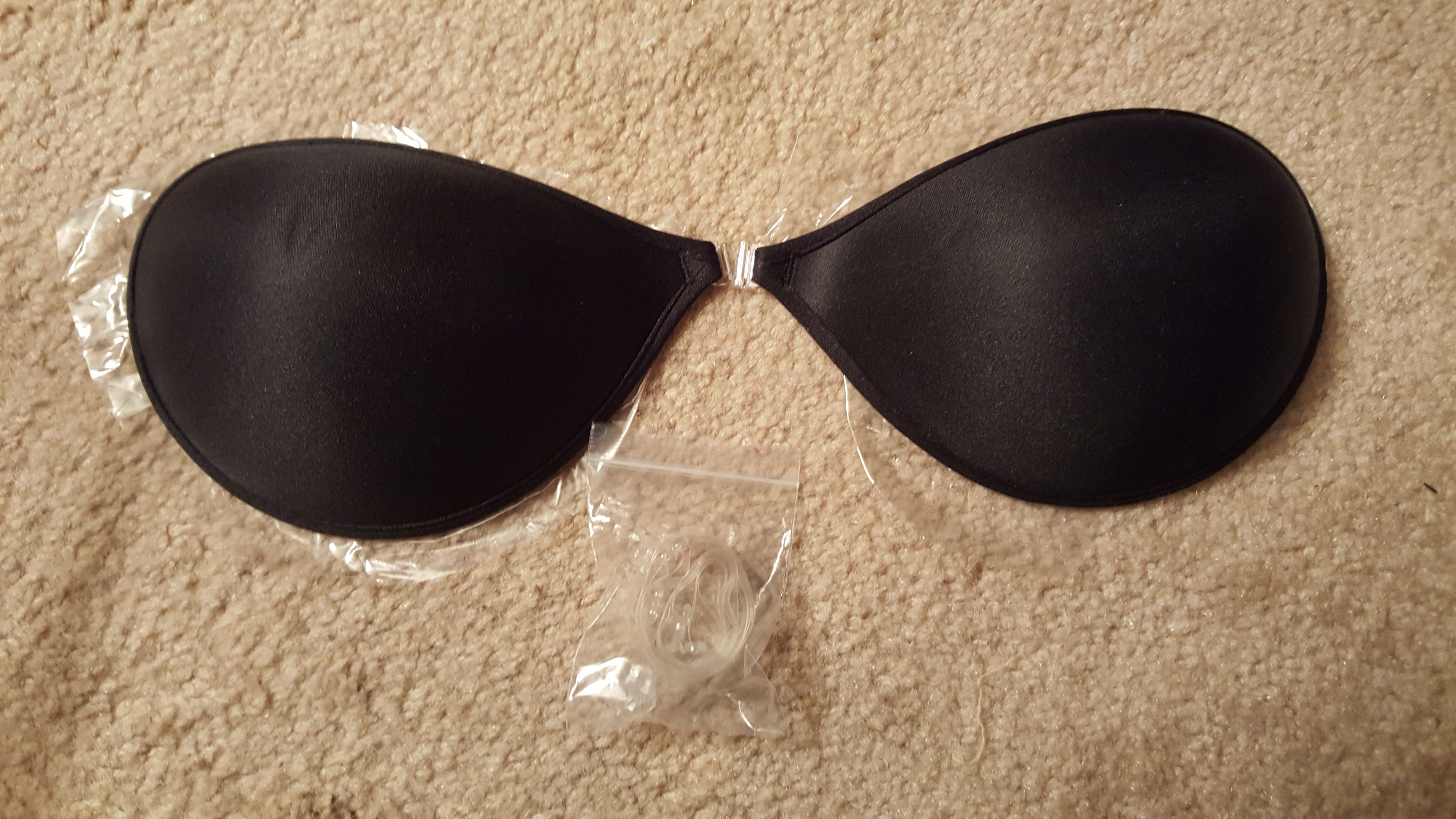 Adhesive bra