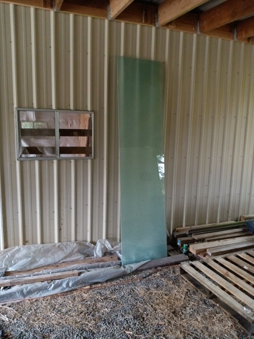 Frosted Glass Top For A Bar