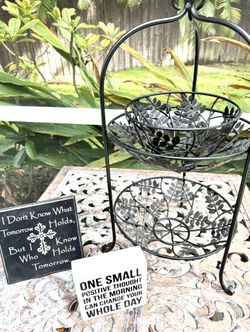 Signs And 2-tier Basket 