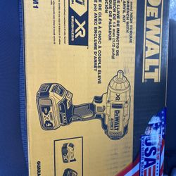 Dewalt 20v 1/2” Impact Wrench With 4.0 Batt And Charger 300 Firm In N Lakeland
