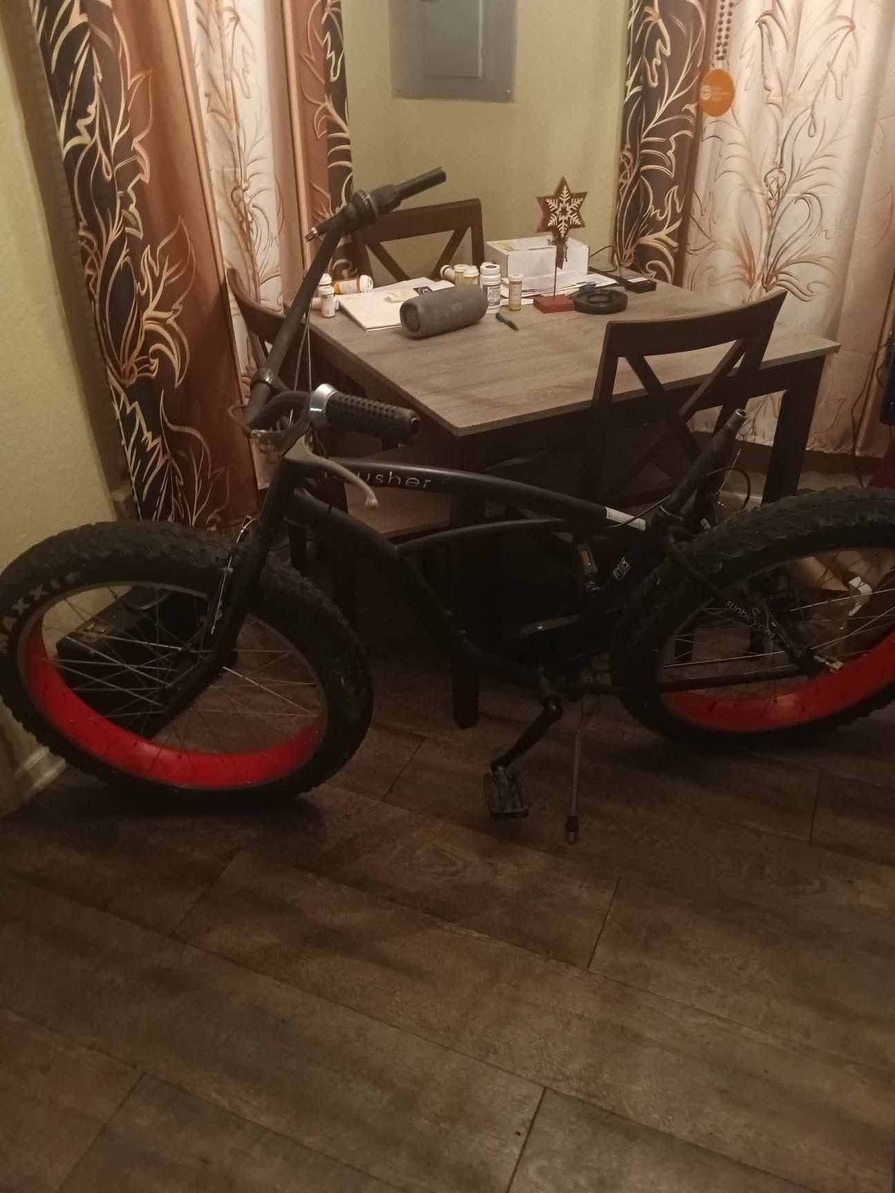 Big Tire Bike Need Breaks Or Used For Parts 