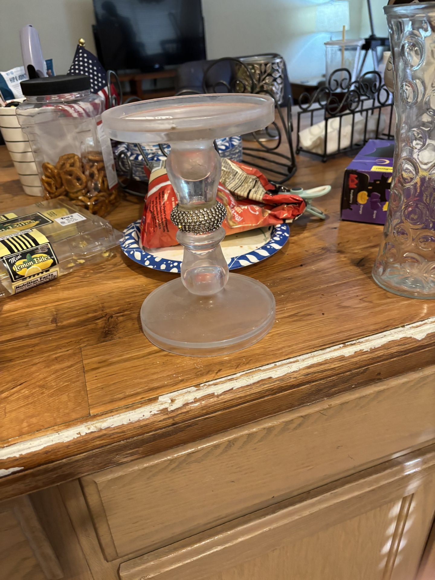 Crystal Cake Holder