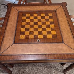Ethan Allen Game Table With 4 Chairs