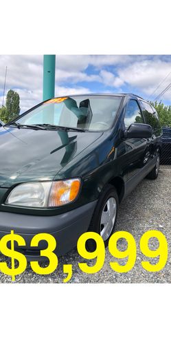 GREAT DEAL! 2001 TOYOTA SIENNA LE