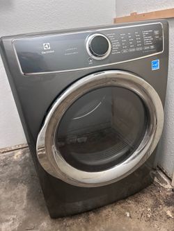 Electrolux front load electric dryer
