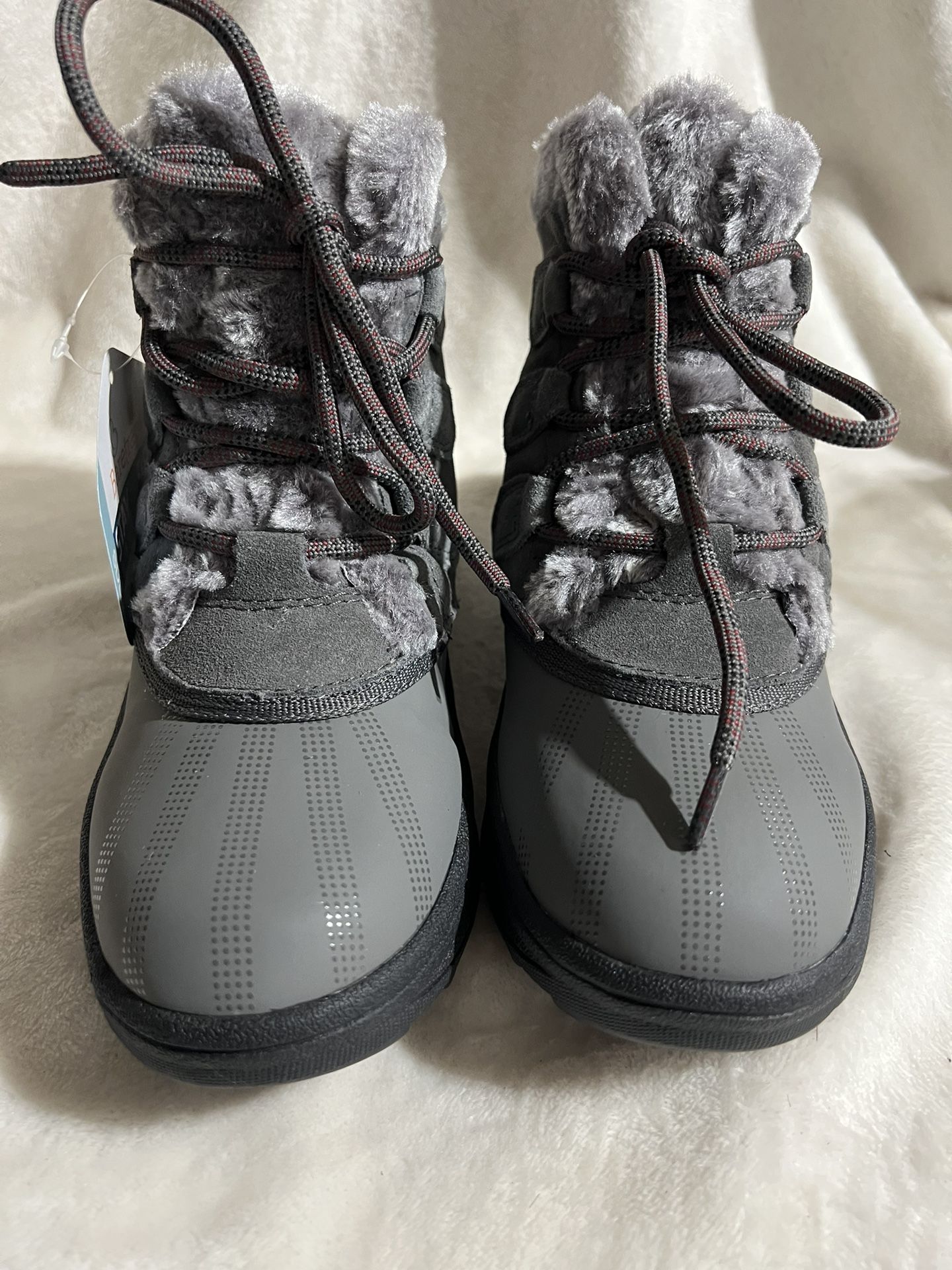 Baretraps Augustina Dark Grey New Hiking Boots Size 5.5 New Fur 