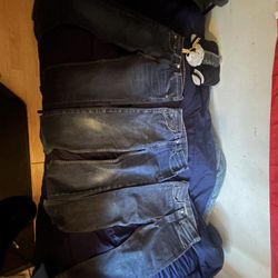 levi jeans 30 bucks for all 3
