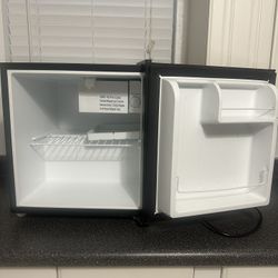 Small Refrigerator 