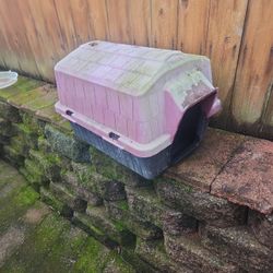 Petmate Small Dog House P