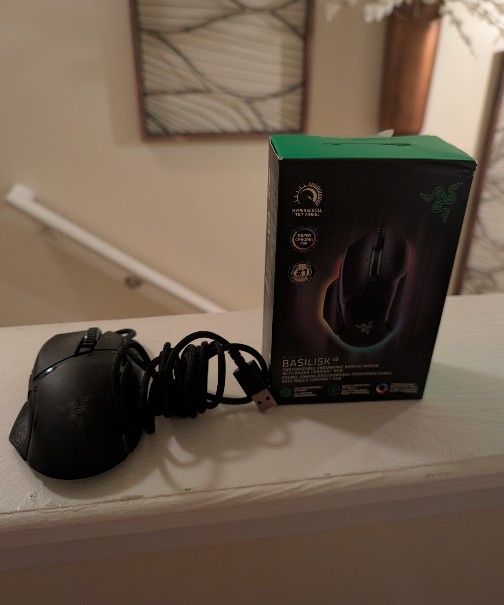 RAZER BASILISK V3 Mouse