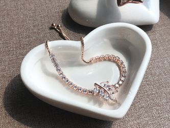 Rose gold crystal leaf bracelet