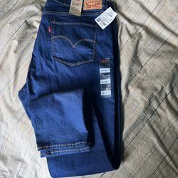 Women’s Levi’s 311 Skinny Jeans NEW34/30