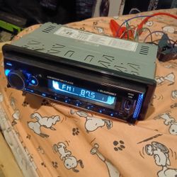 Radio Blaupunk USB  Aux Mp3 Y Sd Card