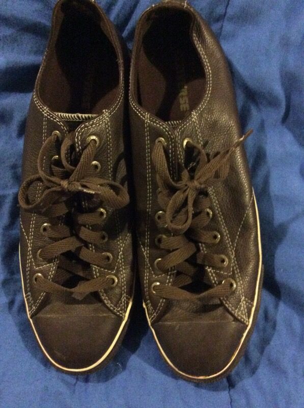 Chocolate brown Converse all stars(rare)