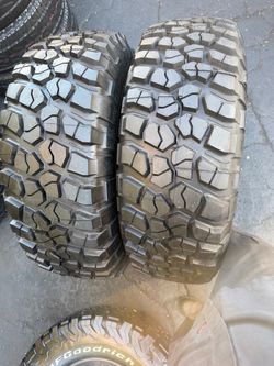 2 tires 37x12.50r17 Bf Goodrich 90% tread life $250 for 2 mounted and balanced