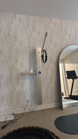 Amp Smart At-Home Gym Machine