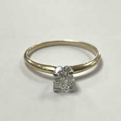 14K Yellow Gold Diamond Ring