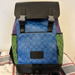 Coach -Canvas- Track Backpack In Blocked Signature Canvas