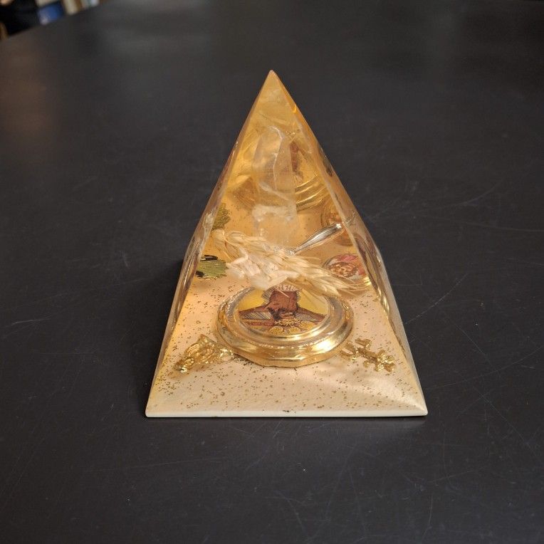 Abstract Pyramid Paperweight In Hard Acrylic 3"H