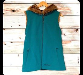 Marmot Teal Zip-Up Vest with Faux Fur Hood shirt
