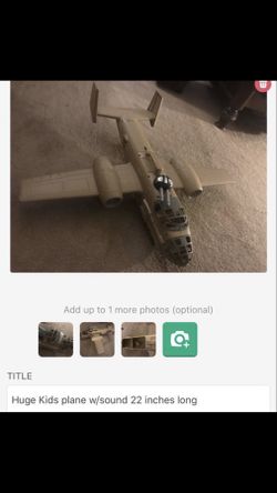 Large plane like new $10