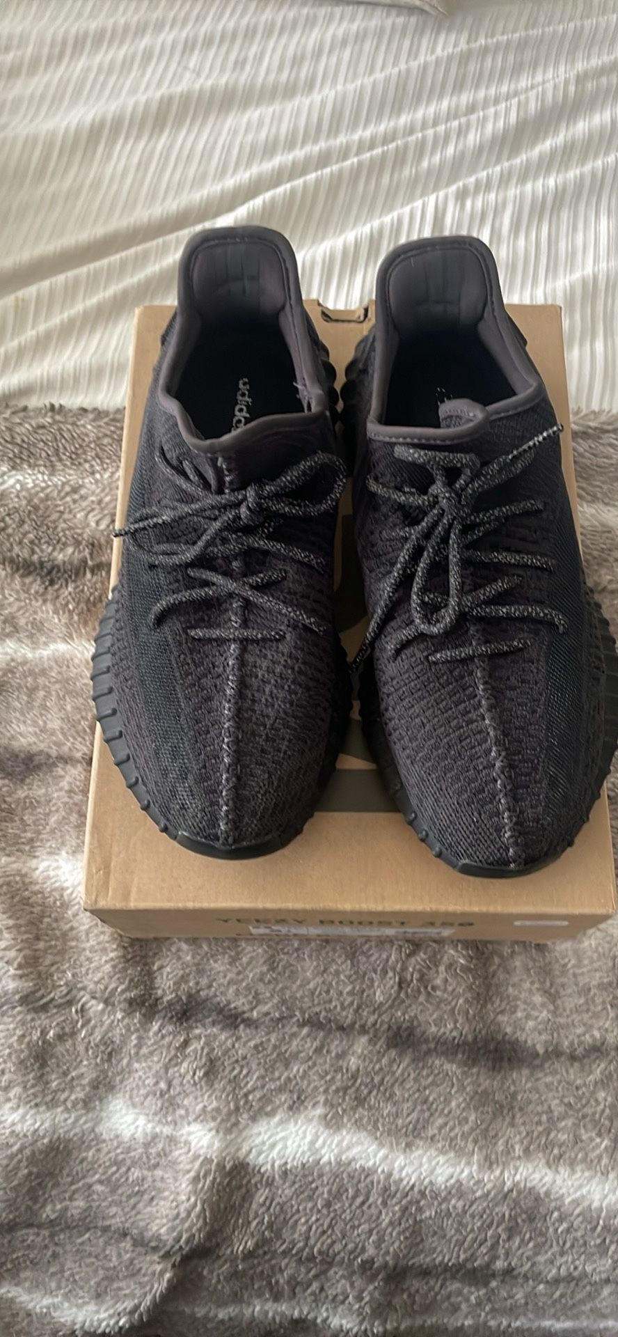 Yeezy 350 V2 “non Reflective” Size 9.5