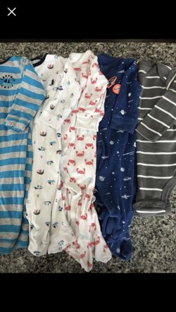 Size 9 mos clothing